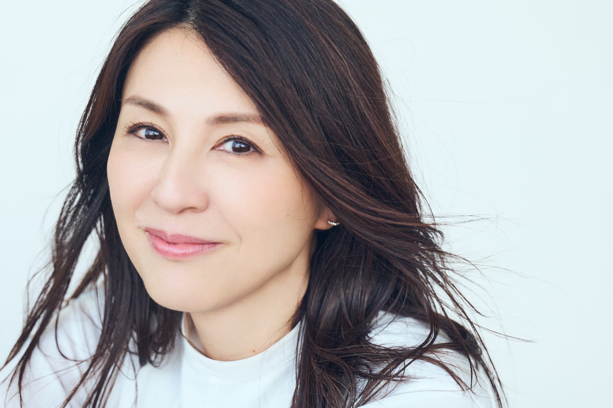 雨宮塔子の現在と離婚の真相｜パリ生活や子供の今を徹底解明
