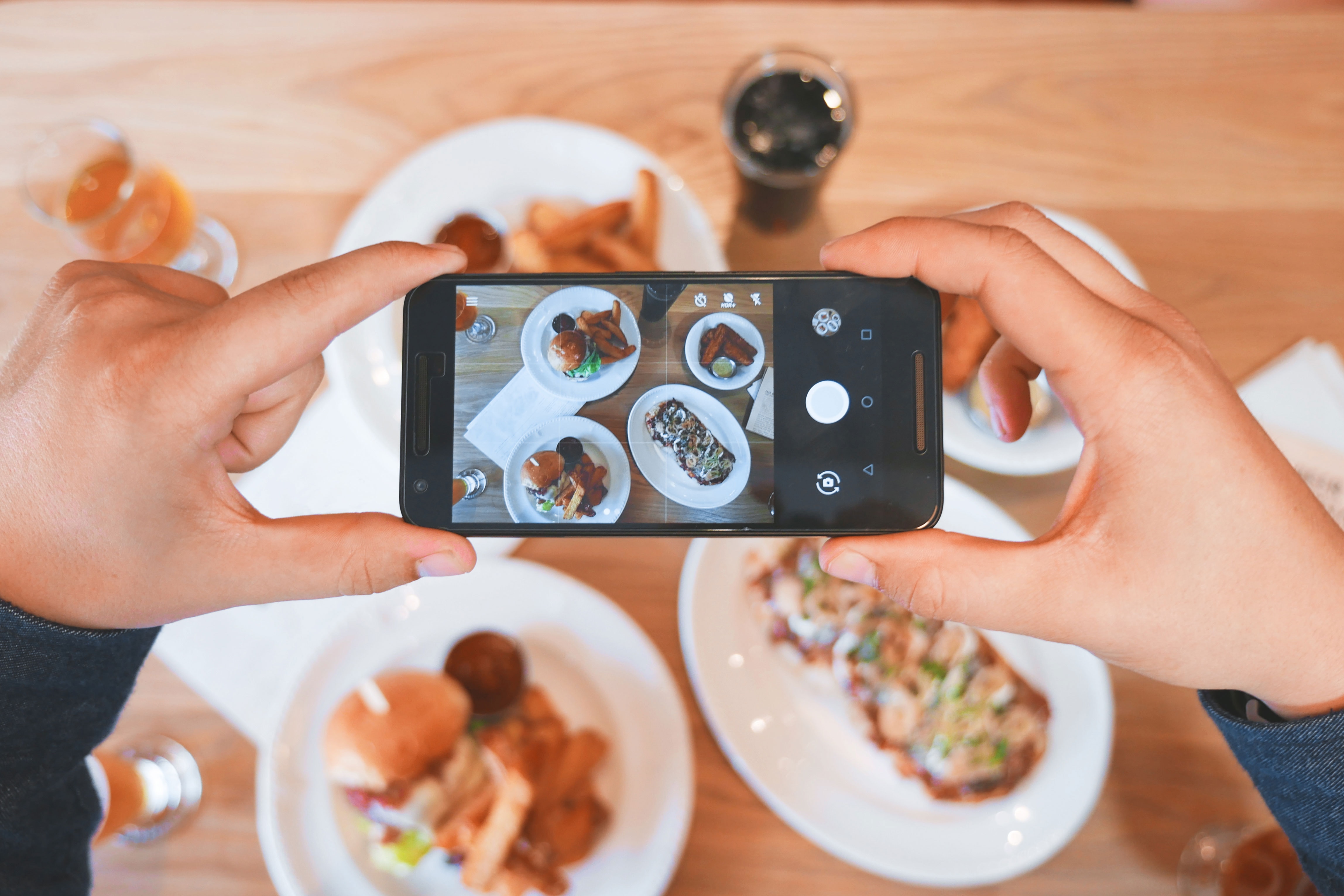 写真のおしゃれな撮り方完全解説！スマホで劇的プロ見えする構図と光の極意