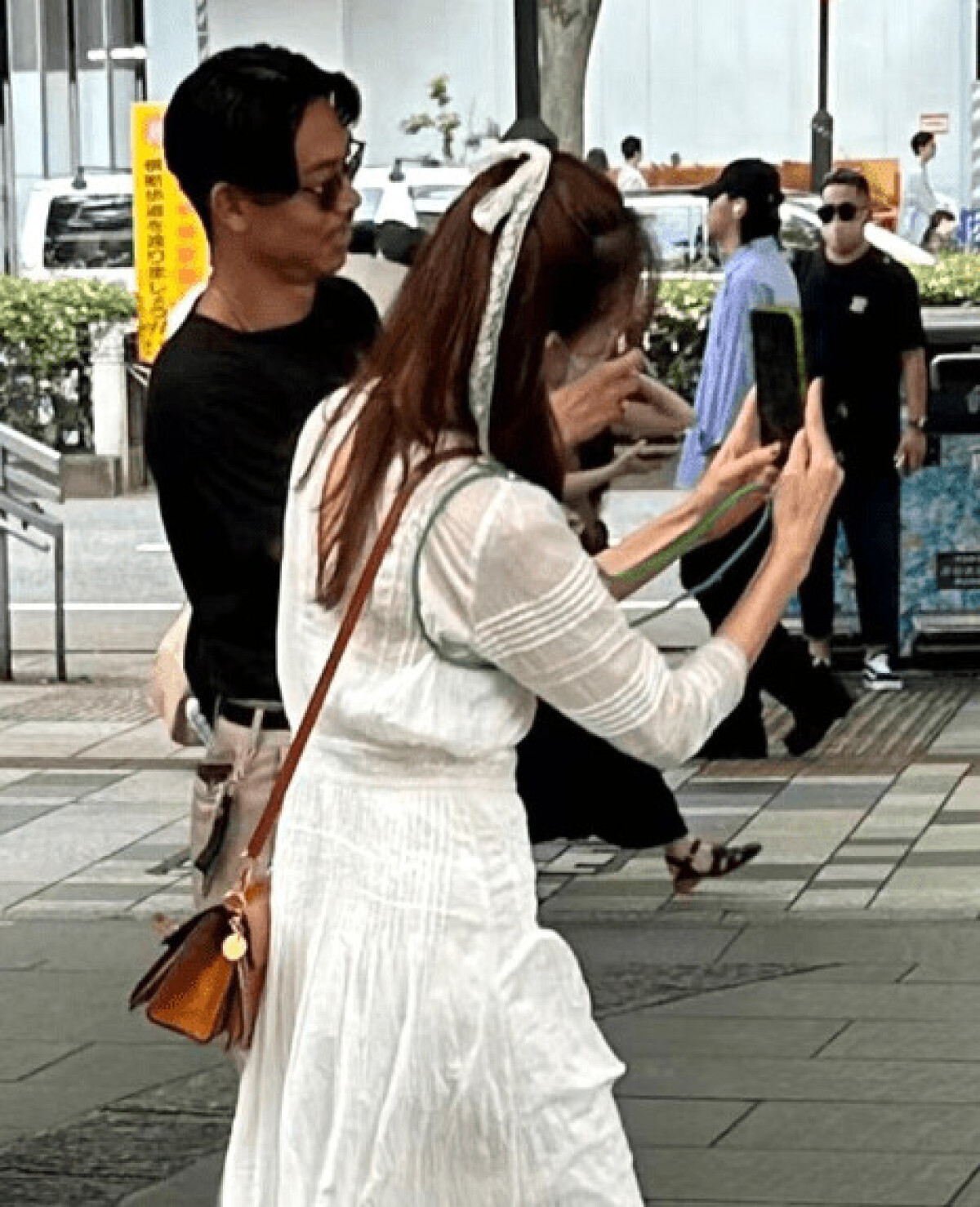リンチーリンとAkiraの住まいは現在どこ？台湾移住の真相と豪邸生活