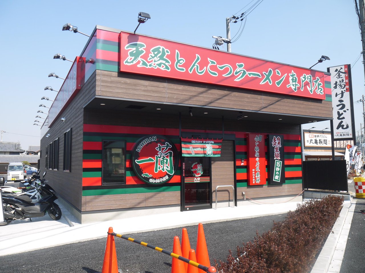 一蘭門真店の混雑と待ち時間回避術！駐車場や深夜営業を徹底解明