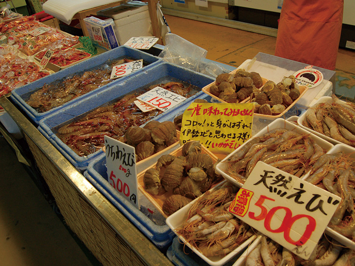 一色さかな広場はなぜ人気？絶品海鮮丼・うなぎの真相と朝市の違いを徹底解説