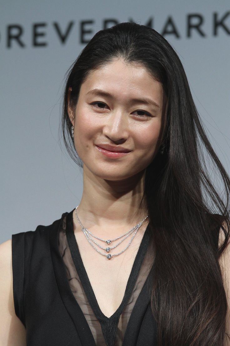 面長美人女優はなぜ垢抜ける？小顔を叶える黄金比と似合う髪型を徹底解剖