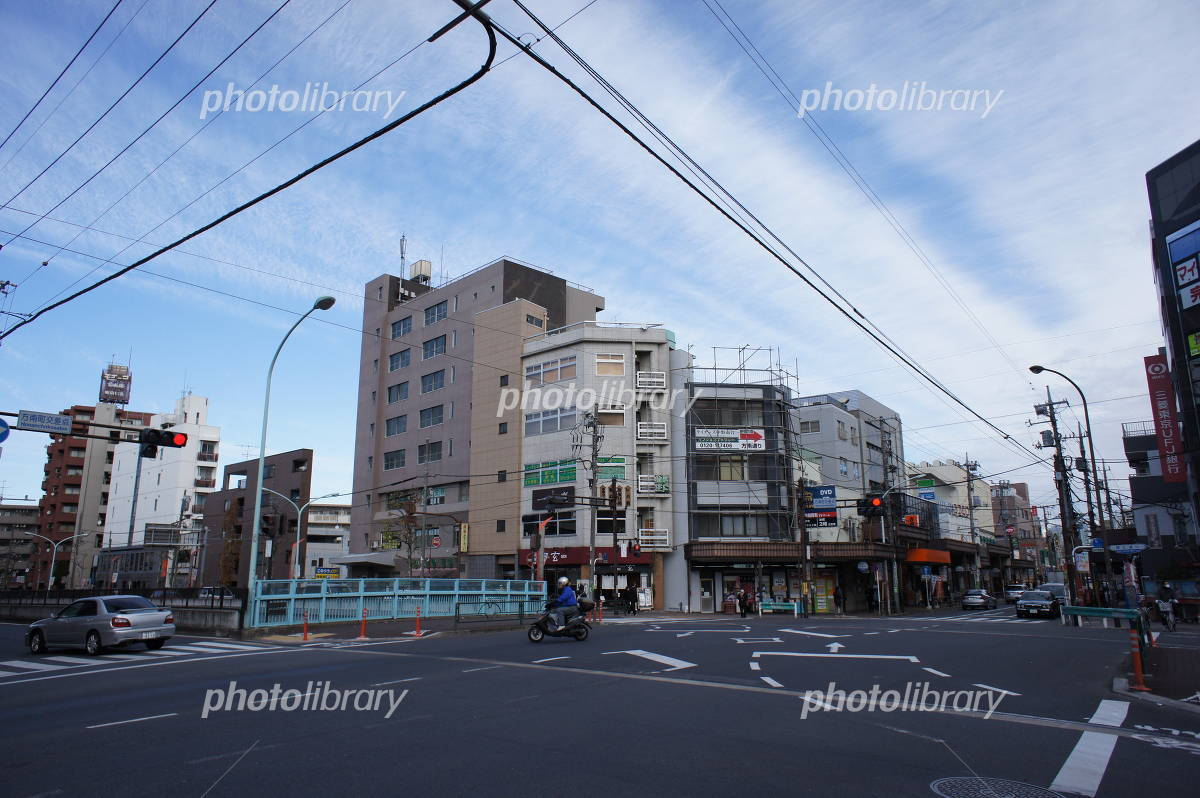 なぜ方南町交差点は事故と渋滞が多発？危険な右折レーンの真相と2026年最新規制