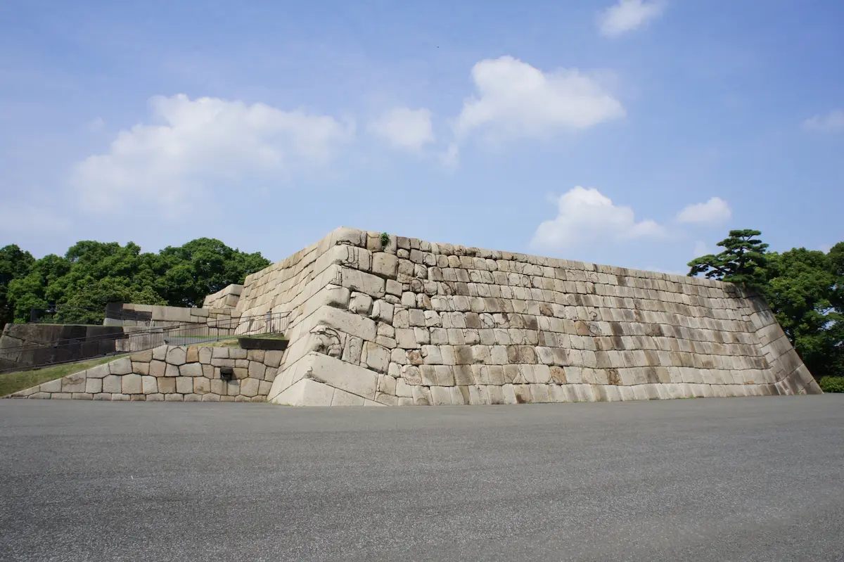 江戸城はなぜ消えたのか？天守閣が再建されなかった真相と現在の皇居