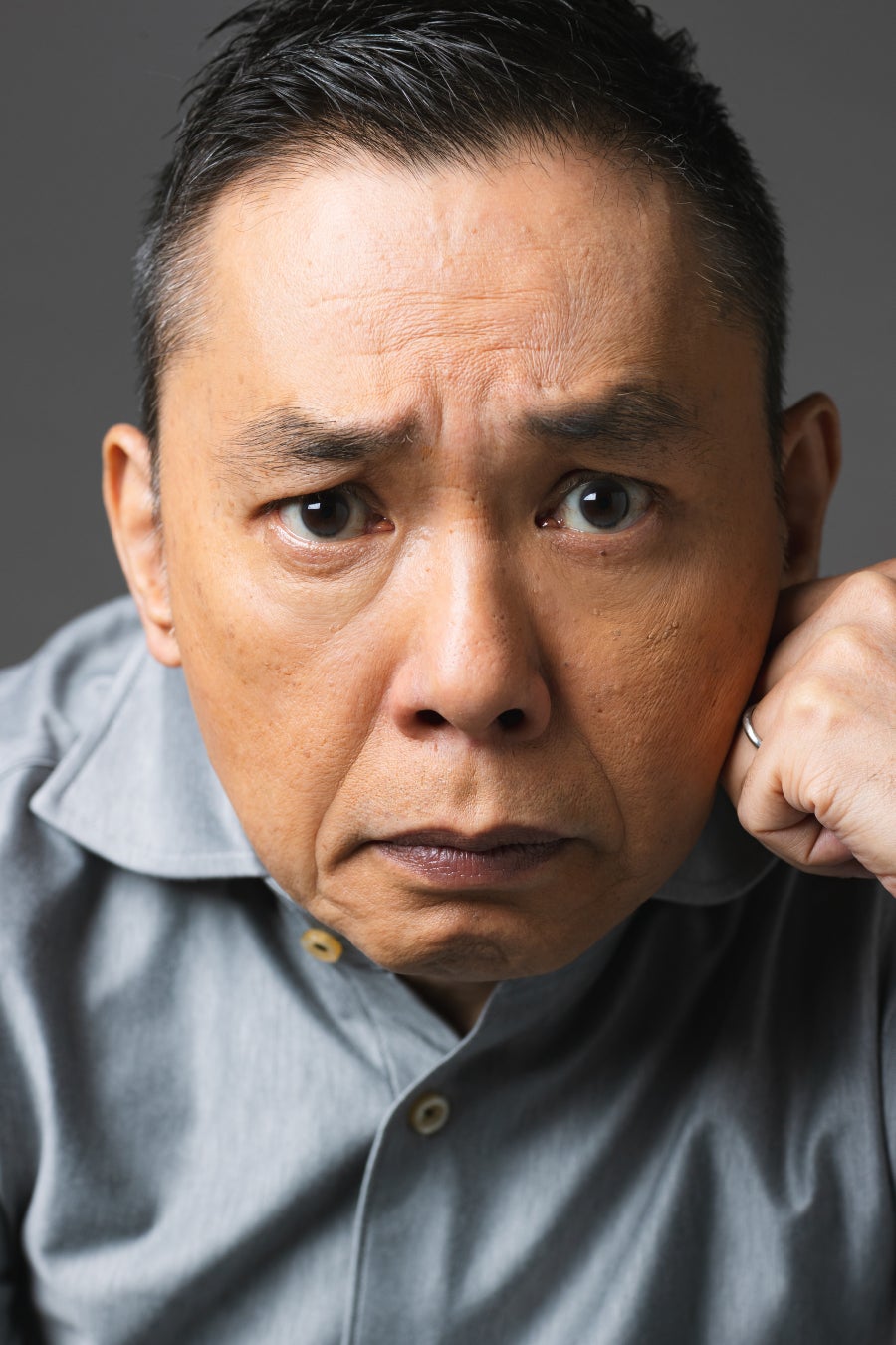 爆笑問題・太田光の現在と炎上の真相｜妻光代との絆と推定年収の全貌