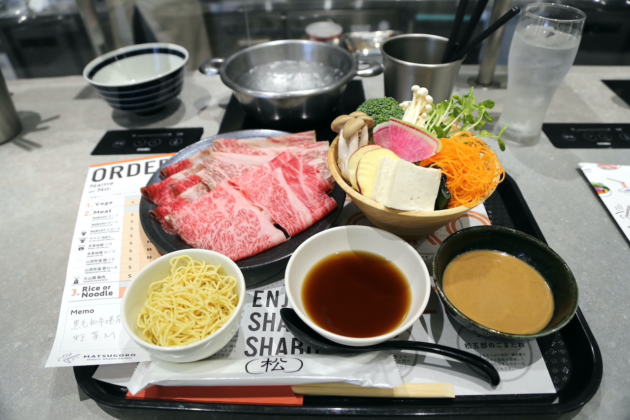 新宿ひとりランチ2026決定版！女性穴場からコスパ最強店まで徹底取材