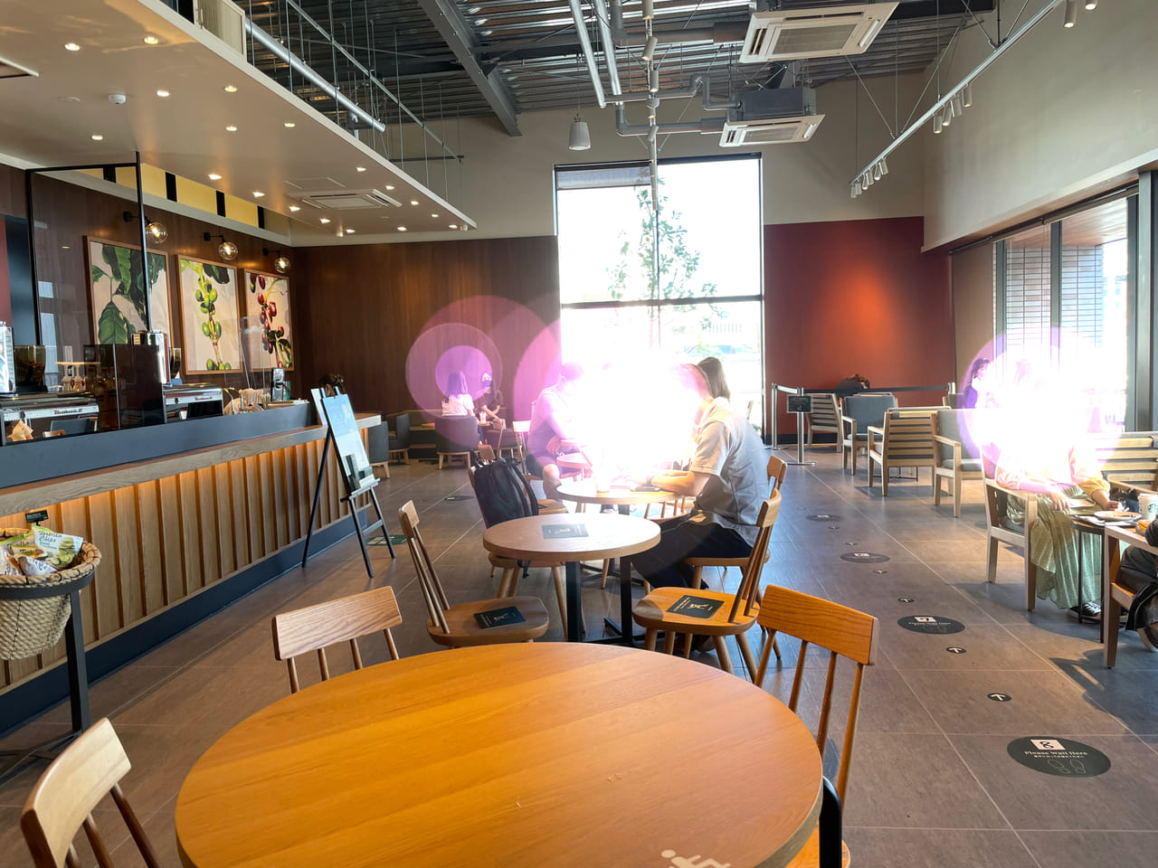 スタバ福岡春日店の混雑を回避！2026年版・穴場時間と駐車場を完全解説