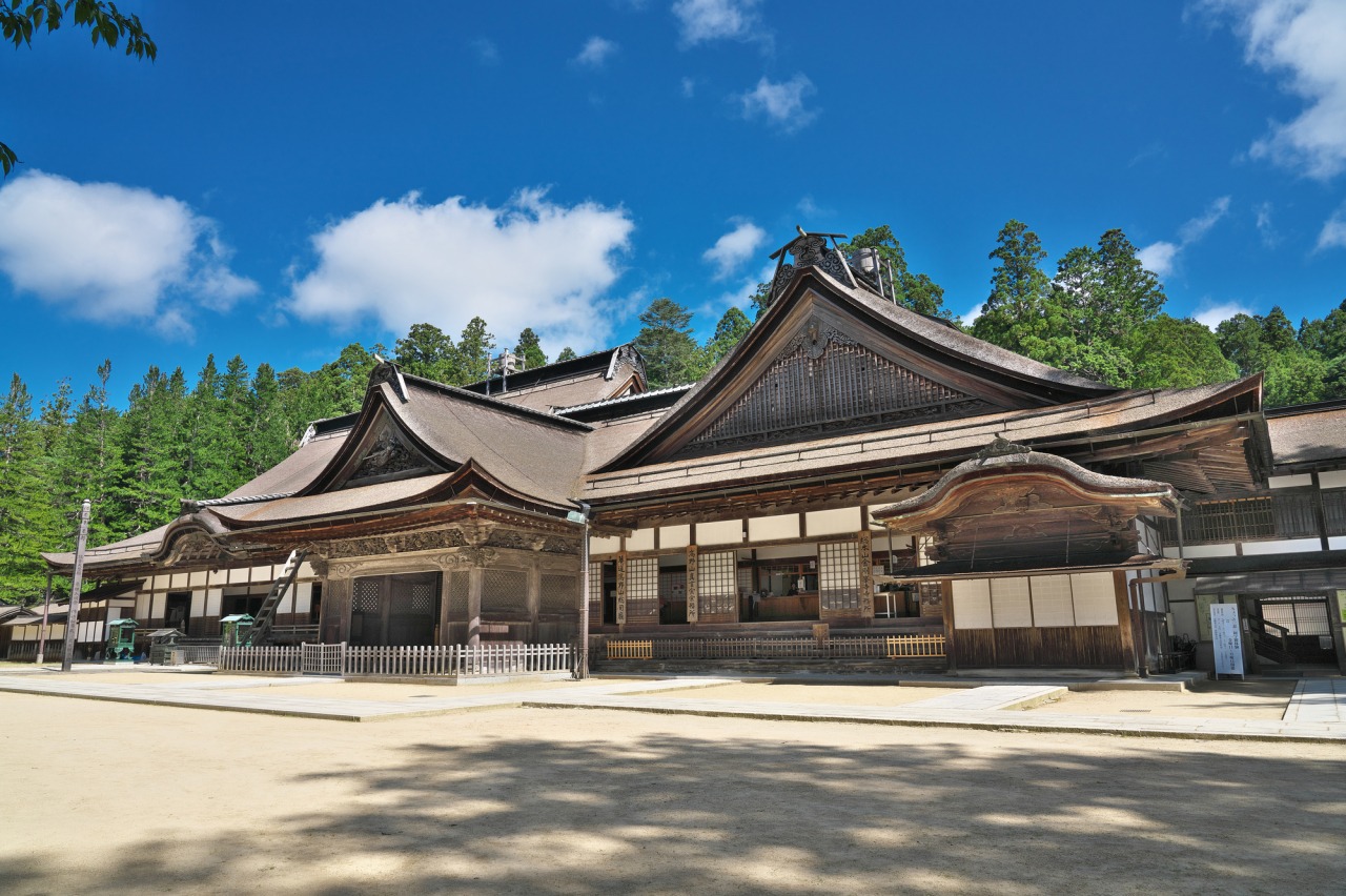 高野山金剛峯寺の見どころ解説｜蟠龍庭と秀次事件の真相＆最新拝観情報