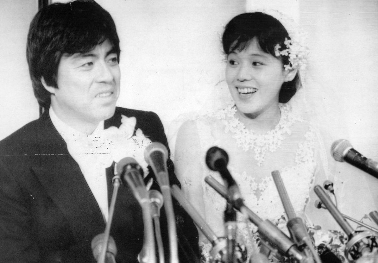 大竹しのぶの歴代旦那と結婚歴｜服部清治氏の死別とさんまの離婚真相