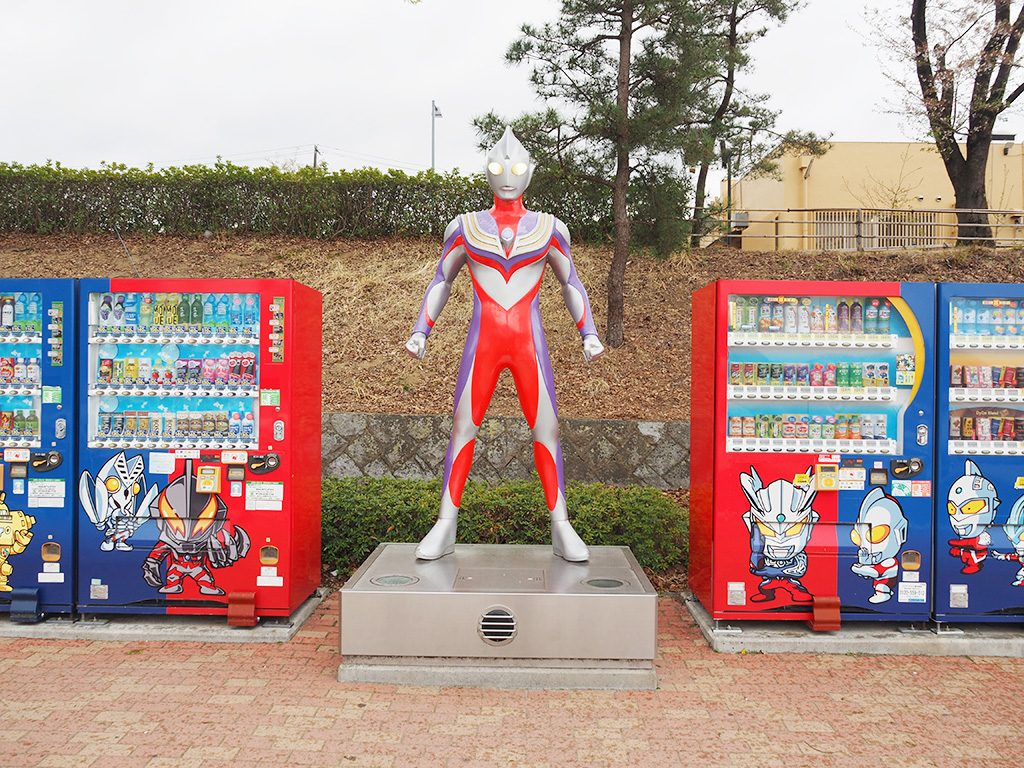 安達太良Saの魅力を徹底解剖！名物グルメ・ウルトラマンの謎と違い