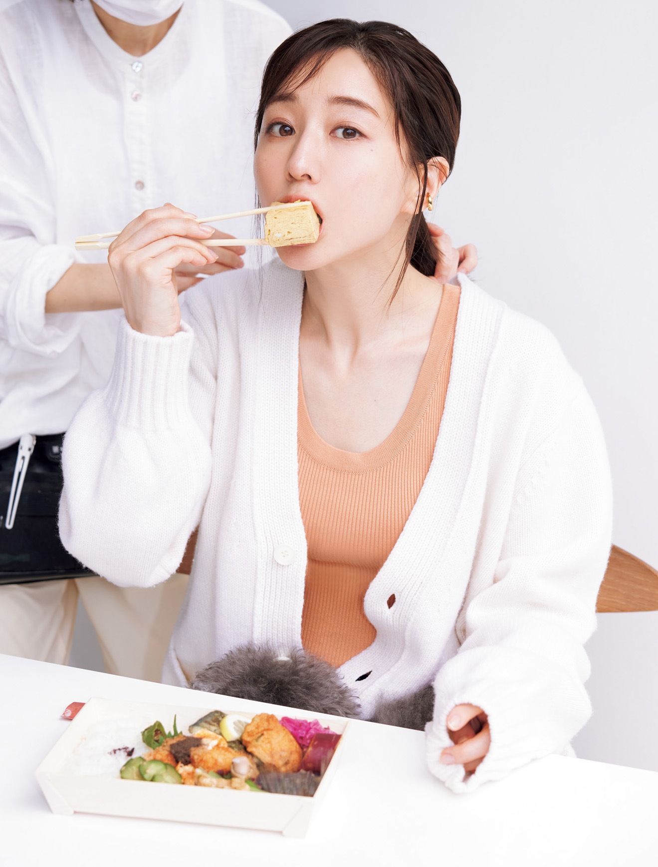 田中みな実の食生活を徹底解剖｜白米と水分3Lが導く美肌の真相
