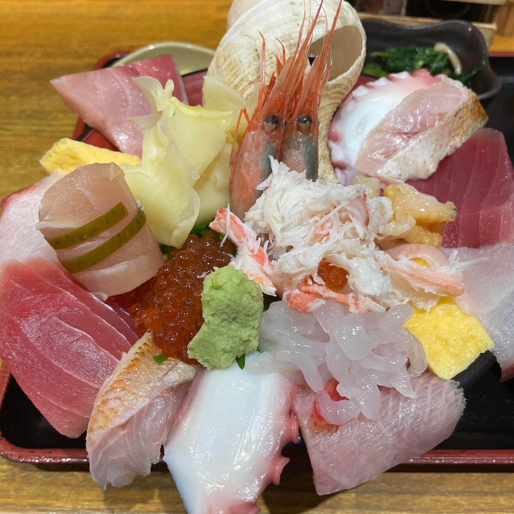 富山駅の飲食店で本当に満足できる名店は？地元民支持の穴場を徹底検証