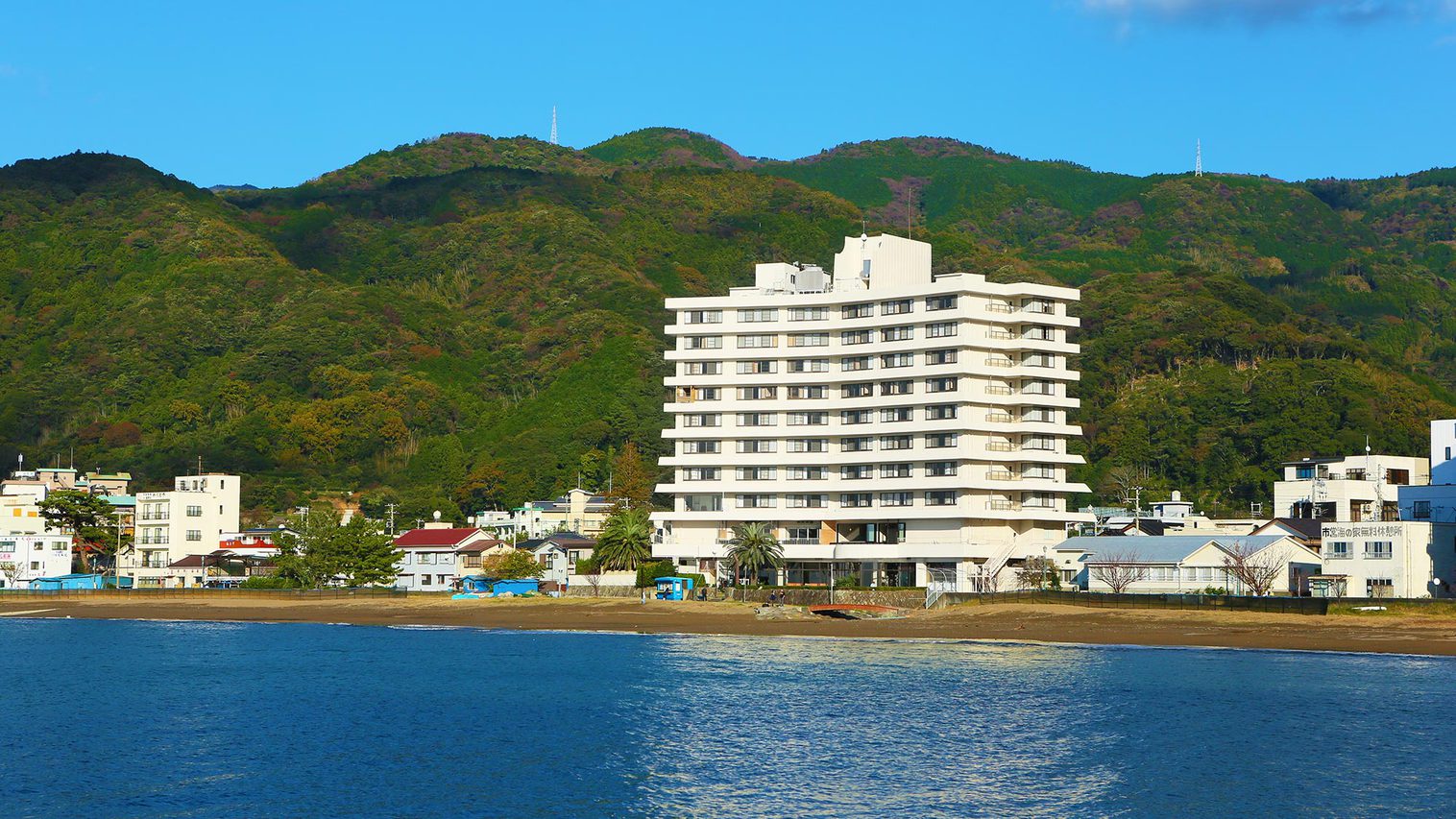 土肥マリンホテルの評判を徹底調査！本館別館の違いとバイキングの真相