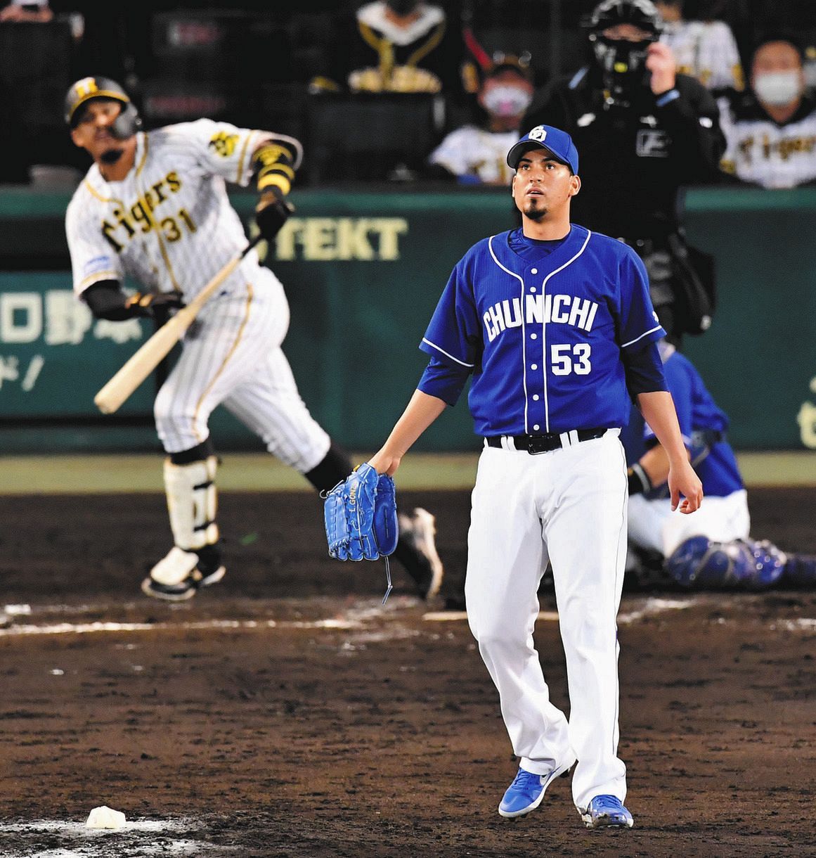 伝統のライバル対決！藤川阪神と井上中日が魅せる激闘の真相と展望