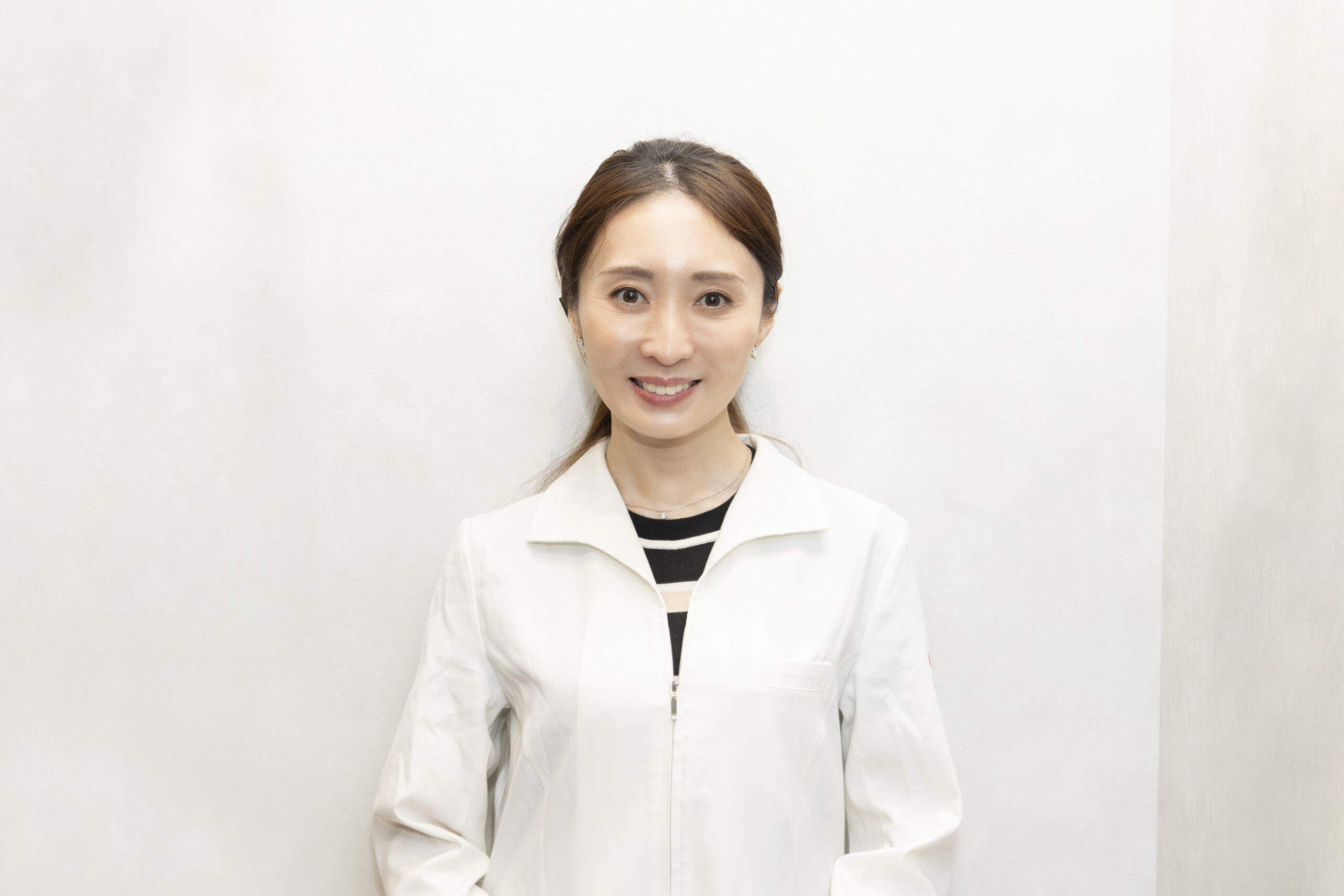 皮膚科で女医の診察希望が急増する理由と後悔しない名医の選び方