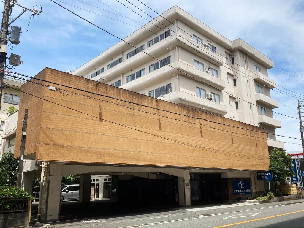 伊東園ホテル別館のリアルな評判と噂！本館・松川館との違いを徹底比較