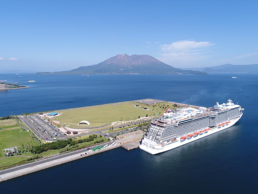 マリンポートかごしま完全解説【2026】寄港予定や桜島絶景・駐車場