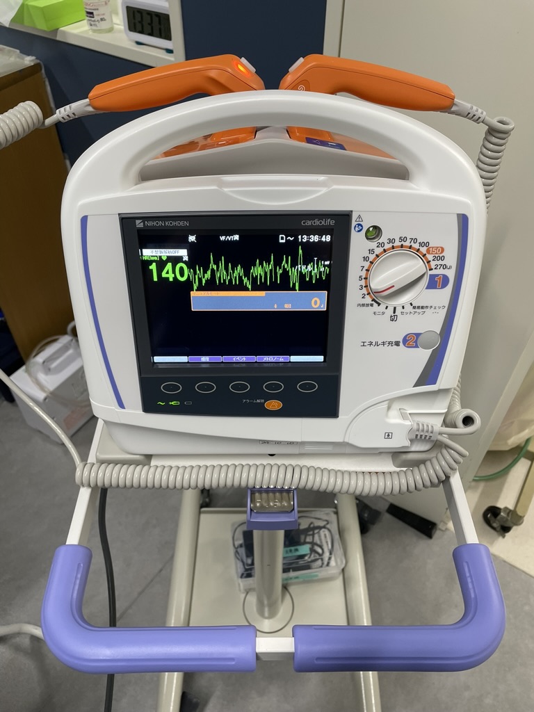 除細動器とAedの違いとは？命を救う仕組みと2026年最新の活用術