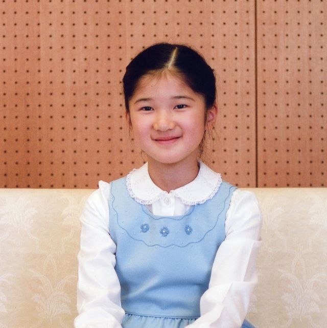 【2026年最新ルポ】愛子内親王が示す新たな皇族像：日赤2年目の知られざる素顔と世論の熱狂