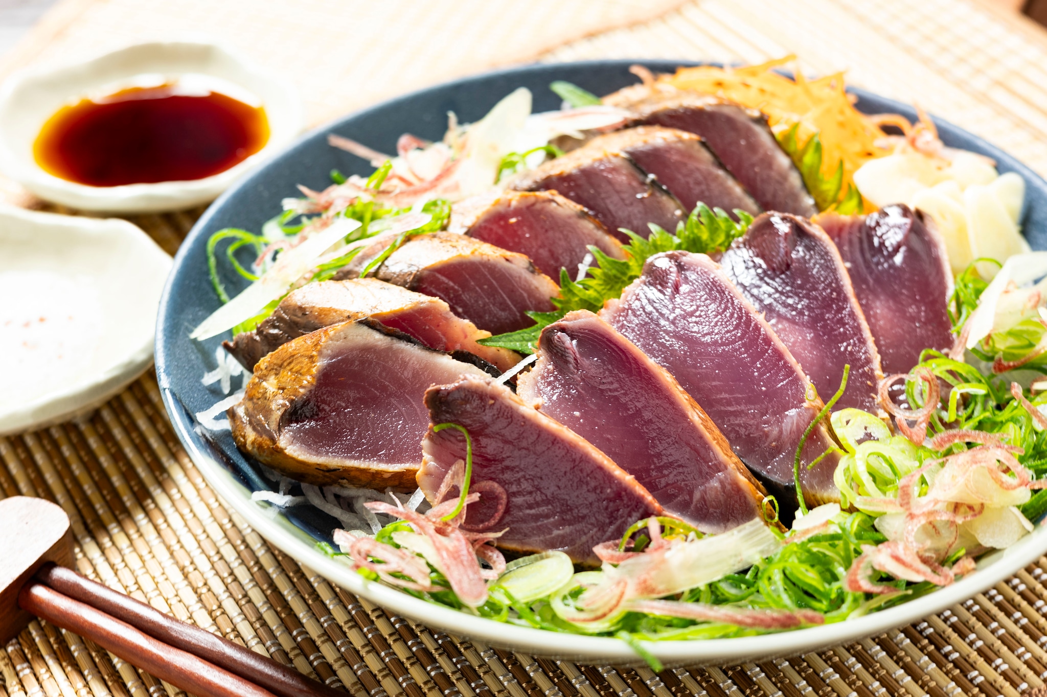 かつおのたたき盛り付け術！料亭風おしゃれ魅せ技と薬味の極意