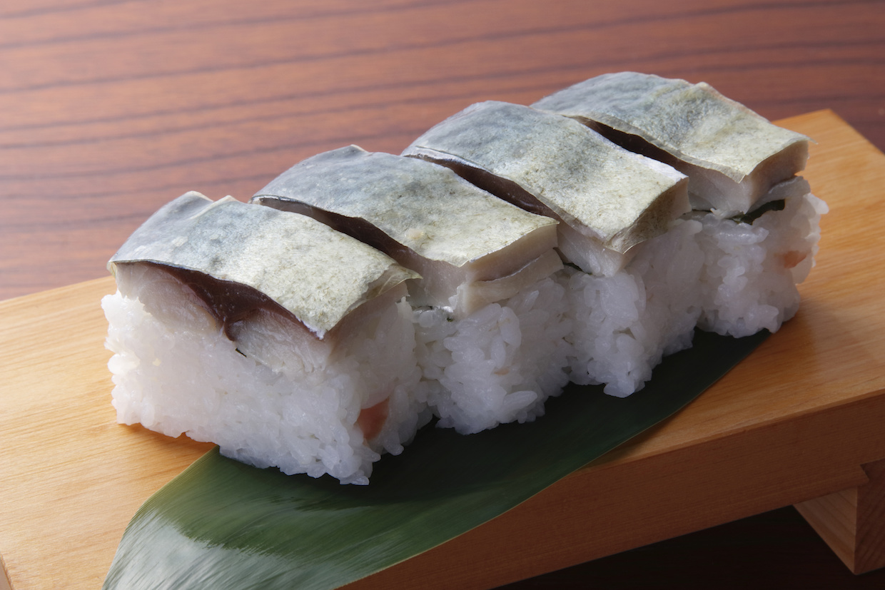 バッテラとは？鯖寿司との違いや名前の由来・白板昆布の秘密に迫る