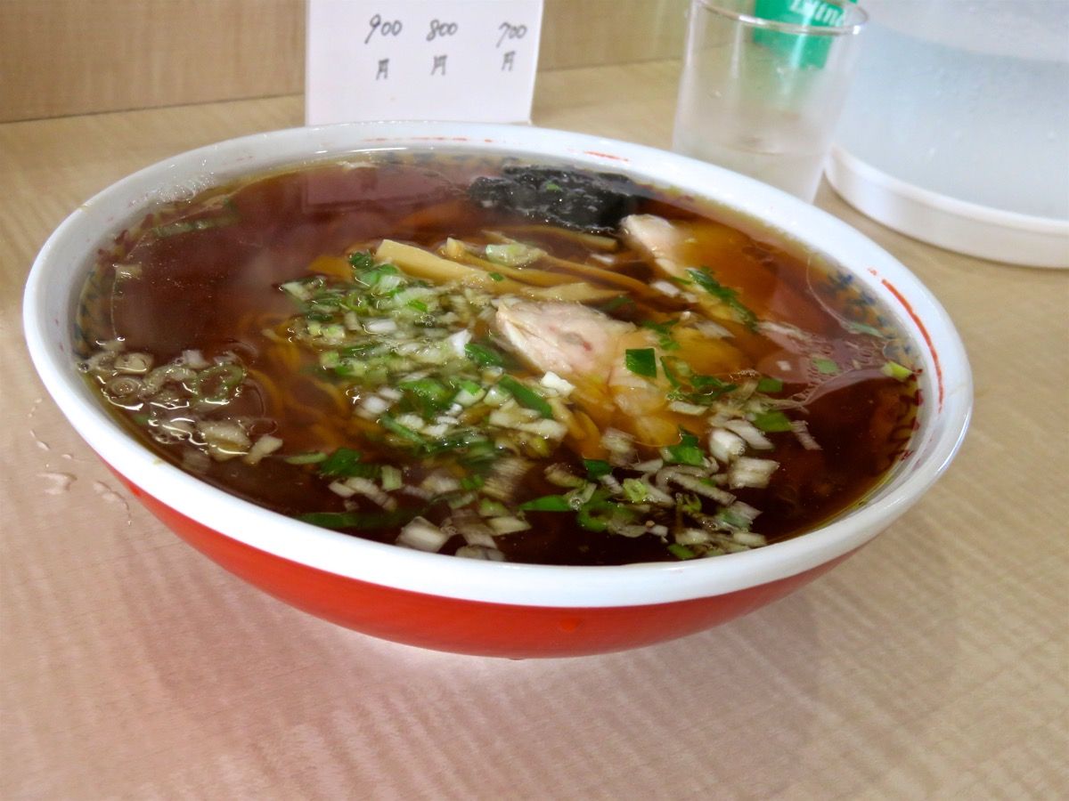 釧路ラーメンの至宝「まるひら」愛され続ける真実と最新攻略法