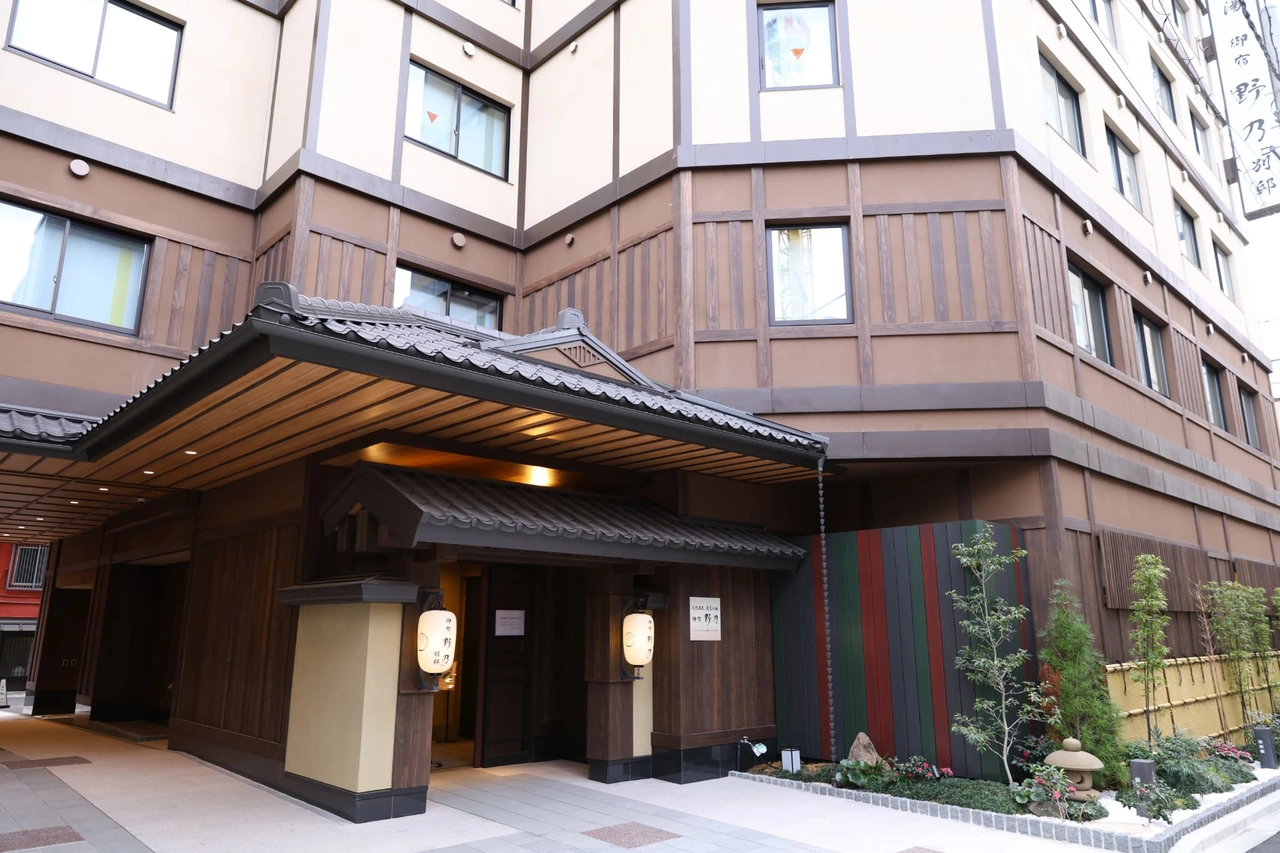 御宿野乃浅草別邸の本館との違いと朝食・黒湯温泉の実力を徹底検証