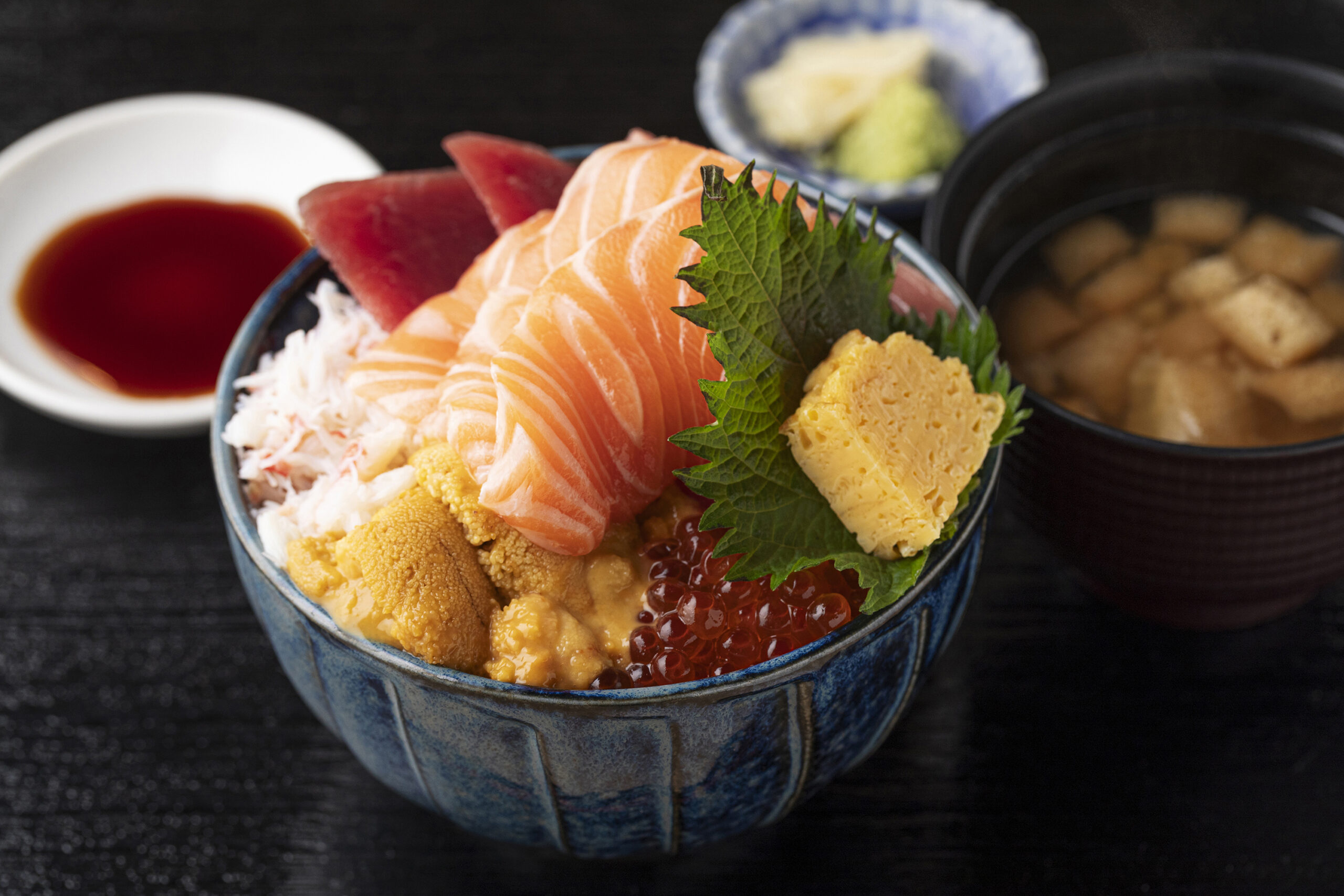 築地海鮮丼2026最新！豊洲移転後も客が殺到する名店とコスパの真実