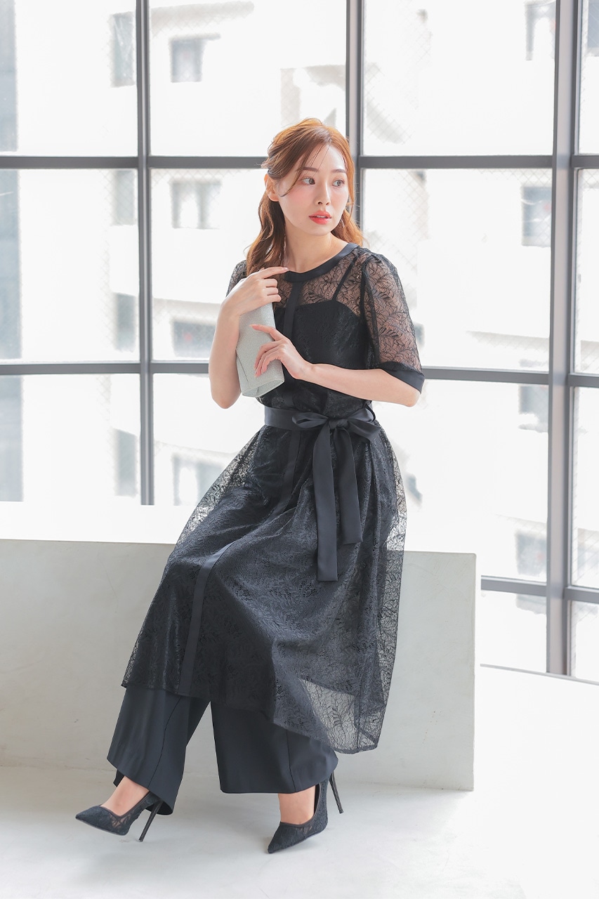 結婚式のパンツドレスはマナー違反？噂の真相と失敗しない着こなし術
