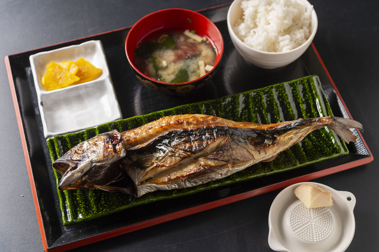 福井・小浜「はまやき安兵衛」徹底解剖！名物焼き鯖と海鮮丼の真価