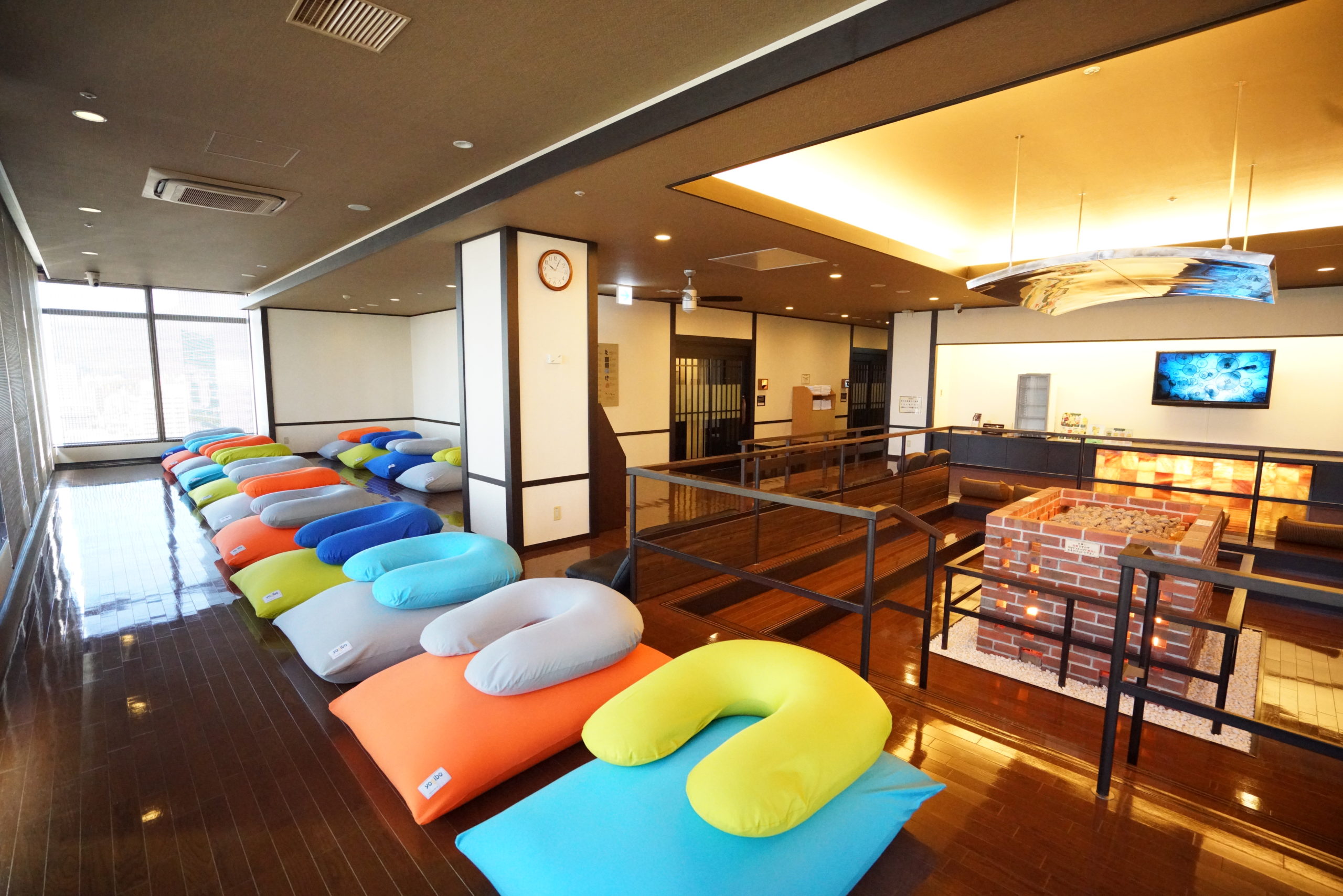 神戸万葉の湯の評判は？料金・混雑と宿泊の注意点をプロが徹底検証
