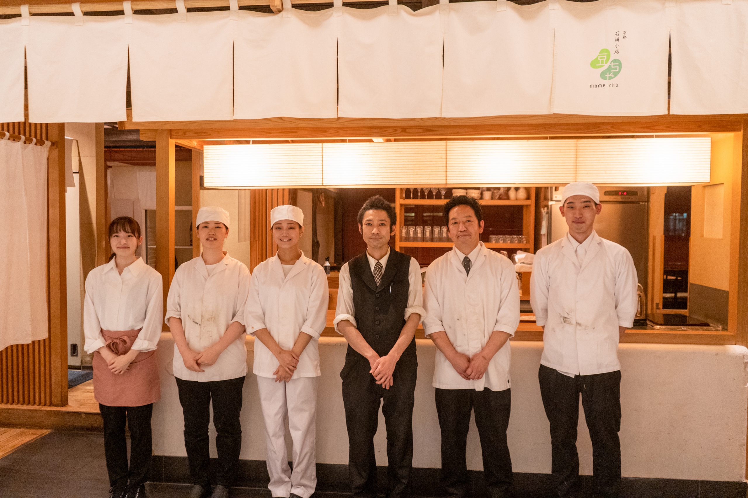 京都石塀小路豆ちゃ日本橋の評判は？絶品ランチと個室予約の実態を徹底解剖