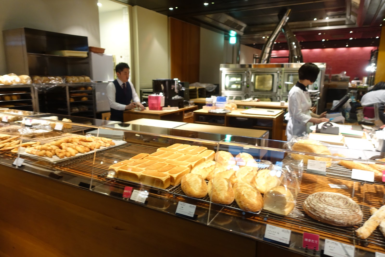 【新丸ビル】ポワンエリーニュ完全攻略！パン食べ放題と行列回避の予約術
