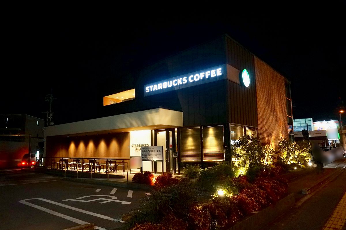 スターバックス宇都宮城東店の穴場時間帯と電源・Wi-Fi環境を独自調査！