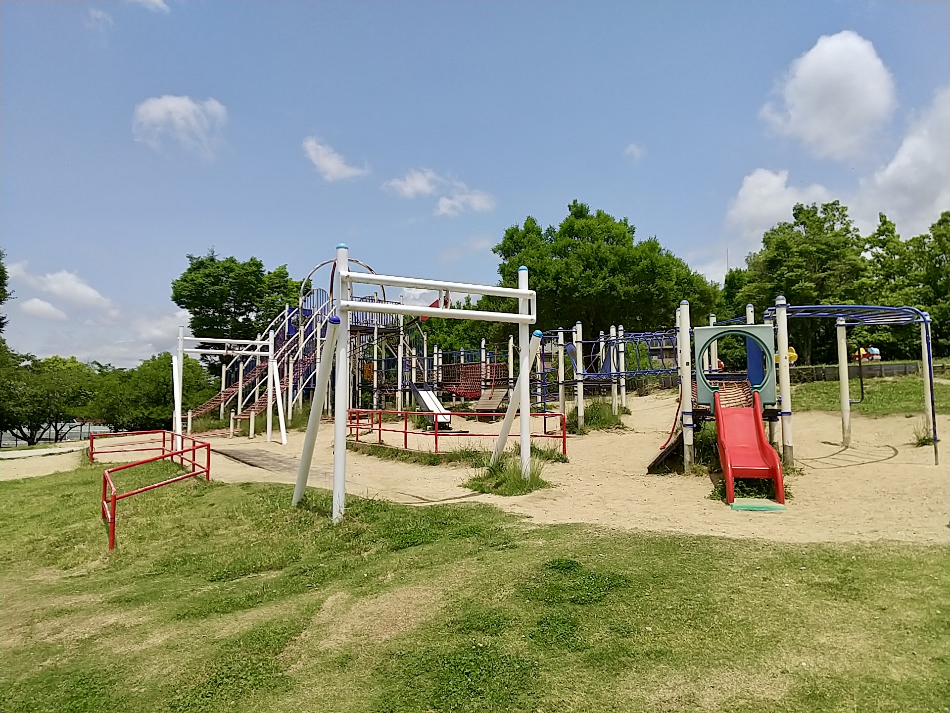 垂水健康公園の完全攻略ガイド2026｜遊具・予約・駐車場を徹底解説
