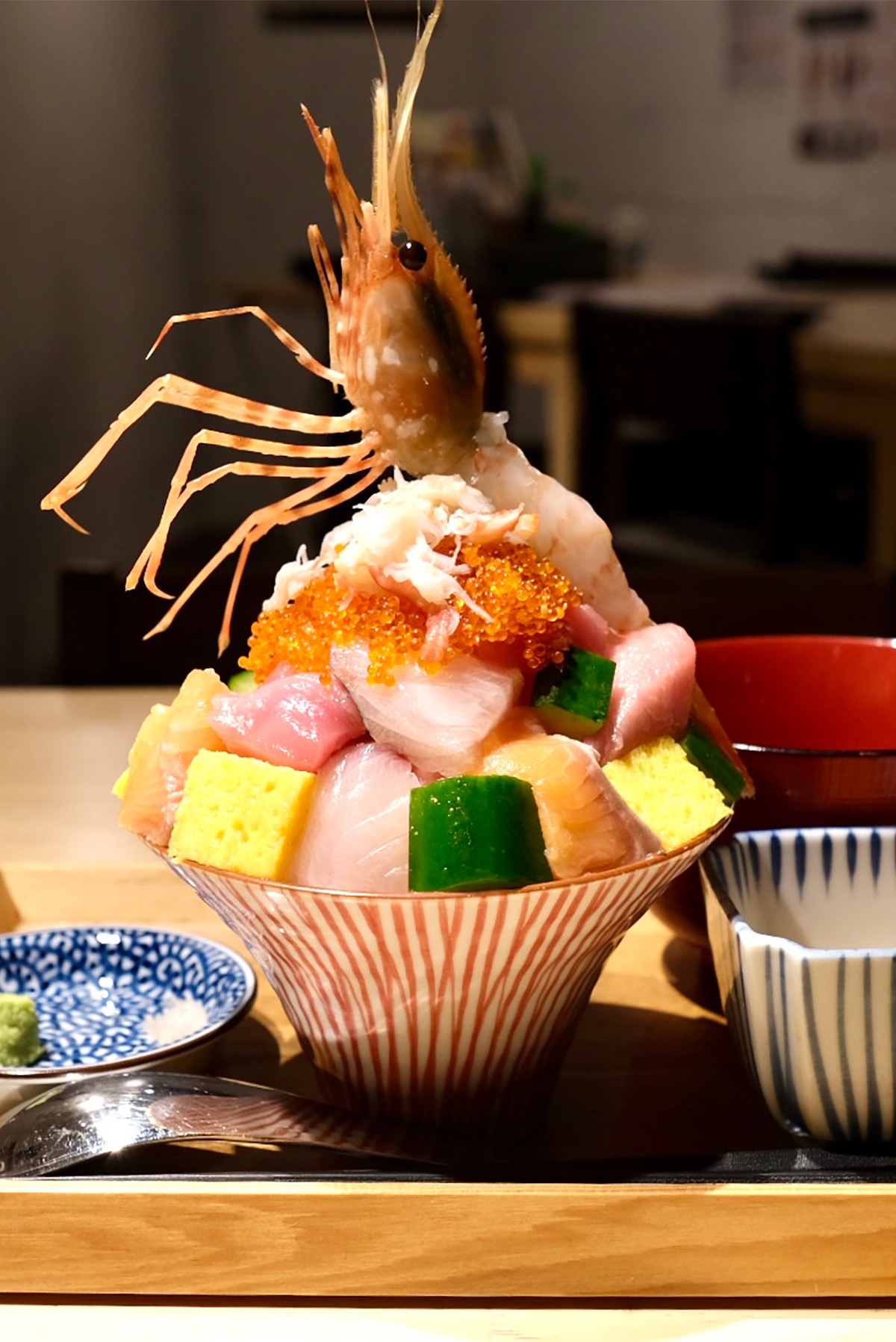 【2026最新】なぜ高い？海鮮丼ランチ高騰の真相と失敗しない名店選びを解説