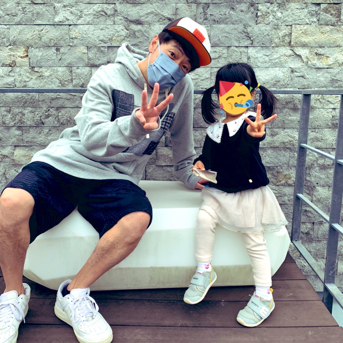 陣内智則の子供は何人？娘の現在と名門小お受験の真相