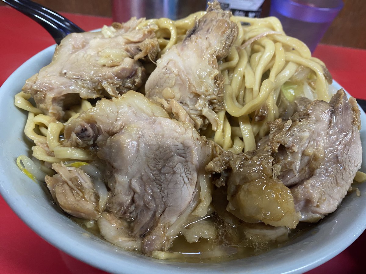 ラーメン二郎のロット乱しとは？怒られる真相と初心者の回避術を徹底解説