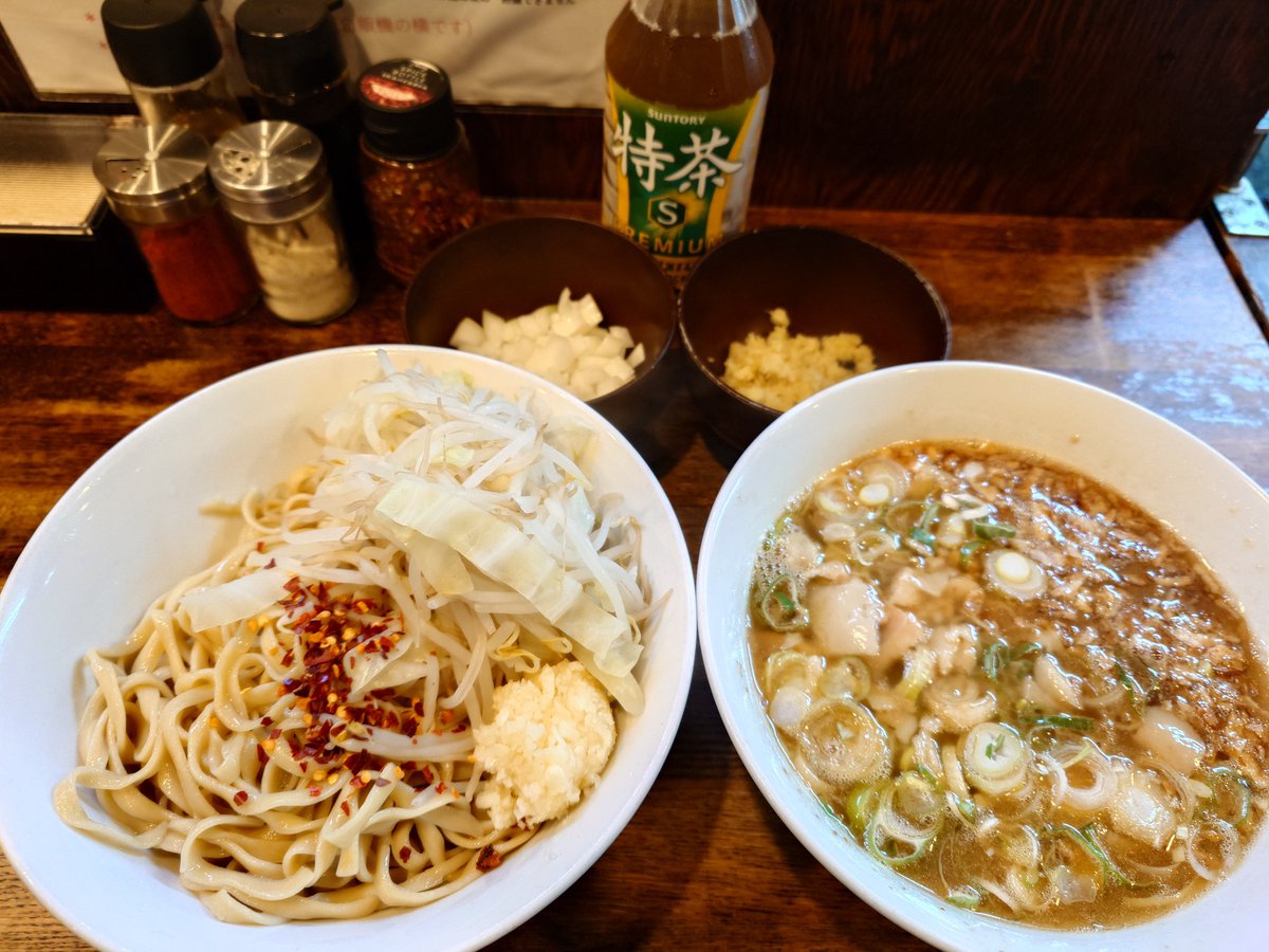 西新井の二郎系名店「麺屋鳳」の熱狂と真実！コール＆麺量を徹底解剖