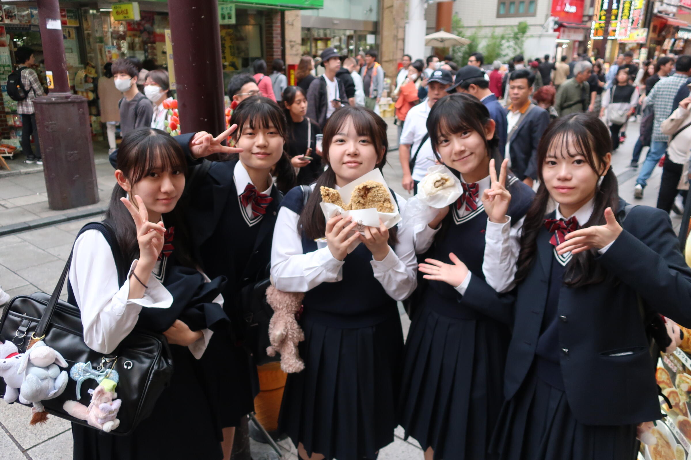 高校修学旅行の費用相場と人気行先｜休みたい時の対処法まで徹底解説