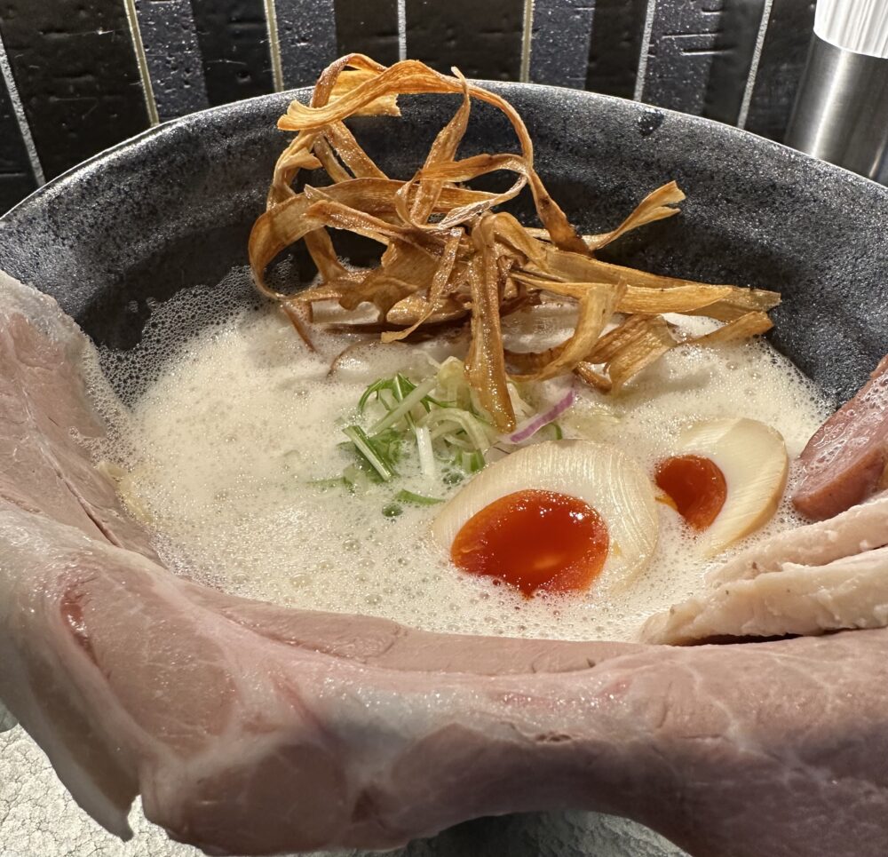 鶏そば座銀の行列と評判を徹底解剖！極上鶏白湯と名物ごぼうの真価