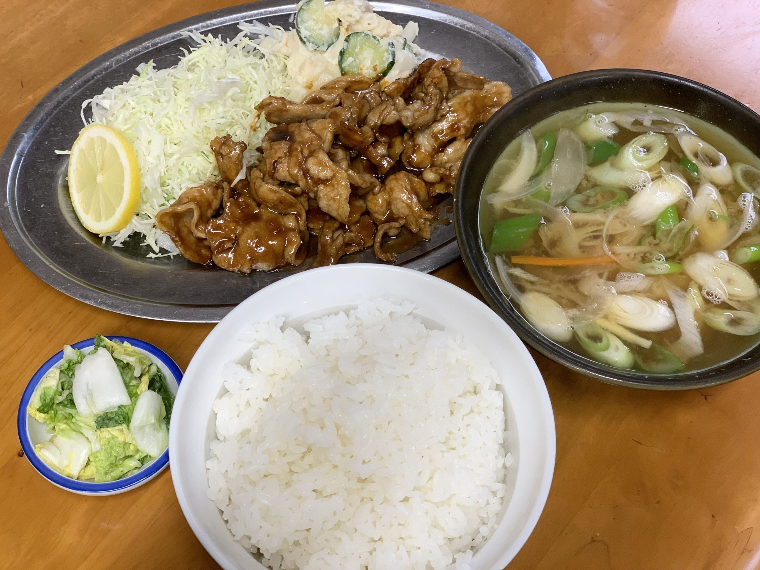 福島の名店「舞木ドライブイン」デカ盛り焼肉定食と混雑回避の全貌