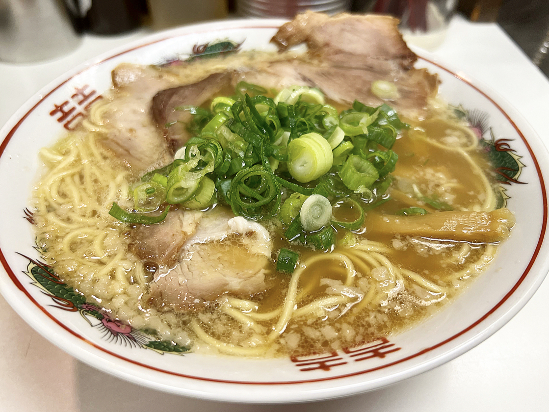 京都北山「いいちょラーメン」人気の真相｜背脂醤油と絶品焼きめし