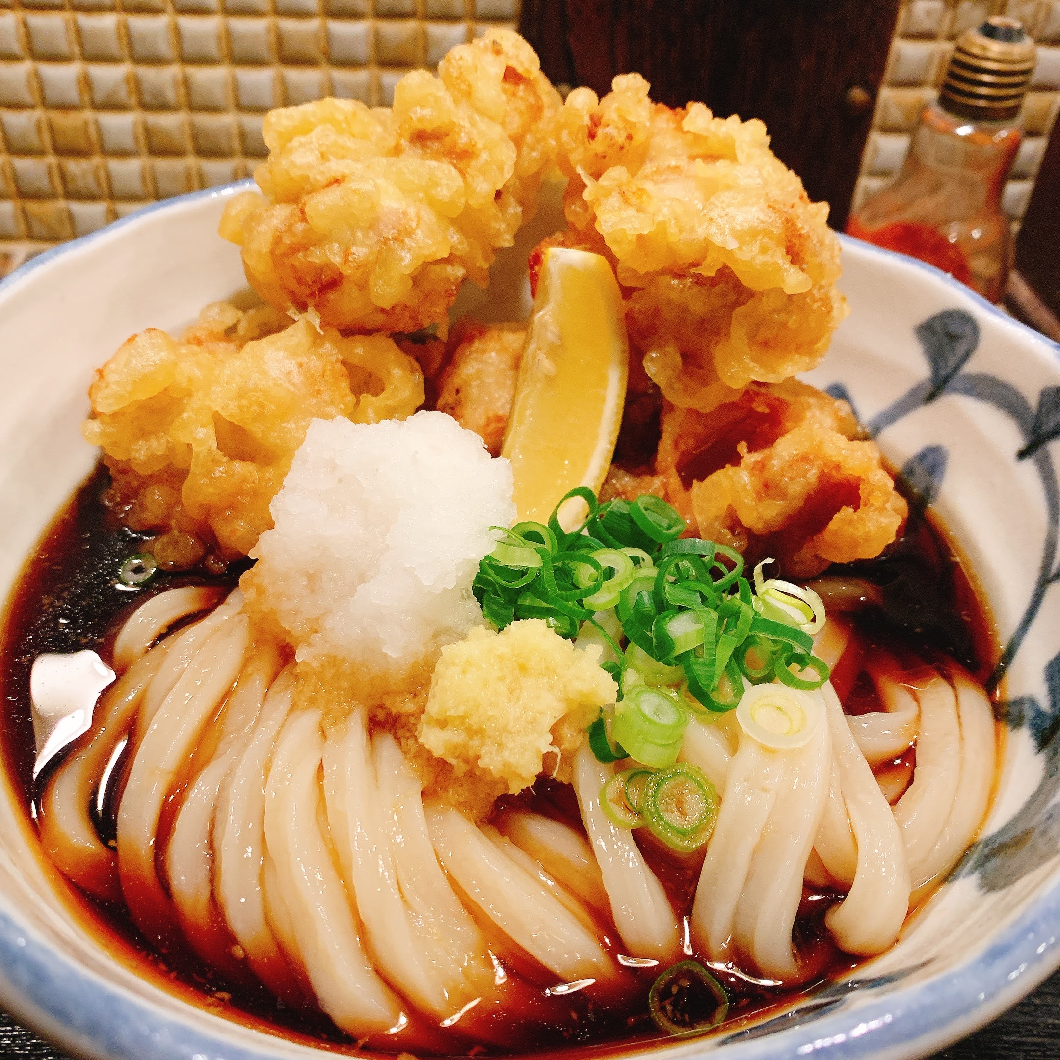 中津の奇跡！たけうちうどん店に行列ができる理由と名物とり天の秘密