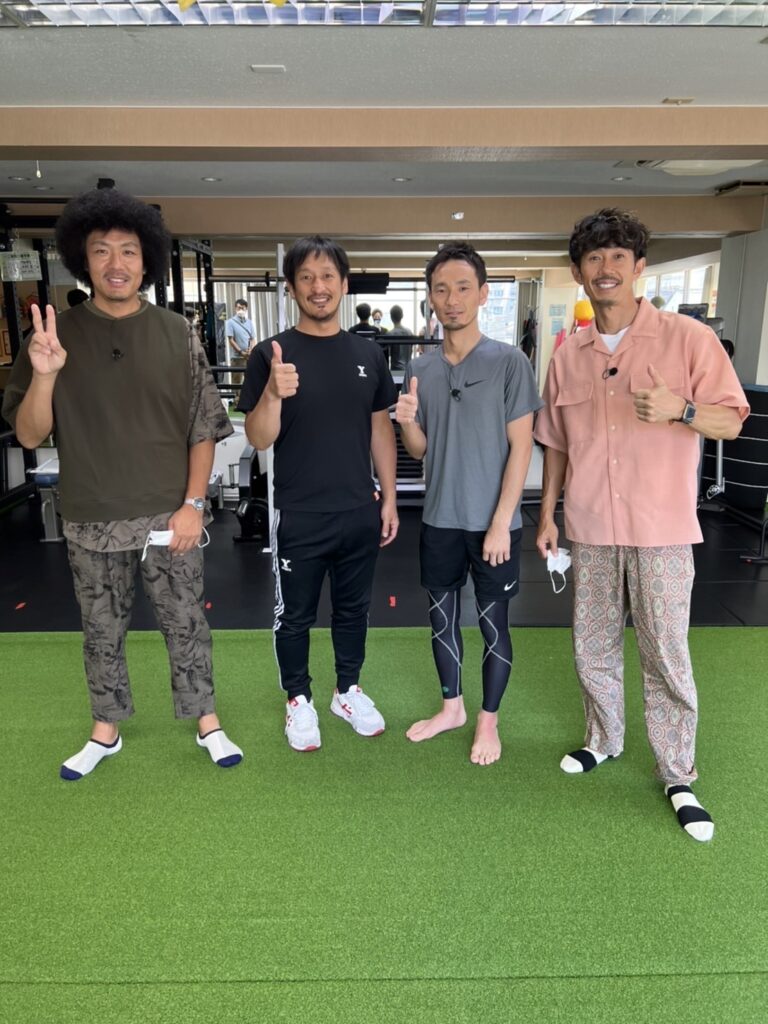 トータルテンボス藤田の身長は180Cm！アフロ抜きの実寸と体格検証