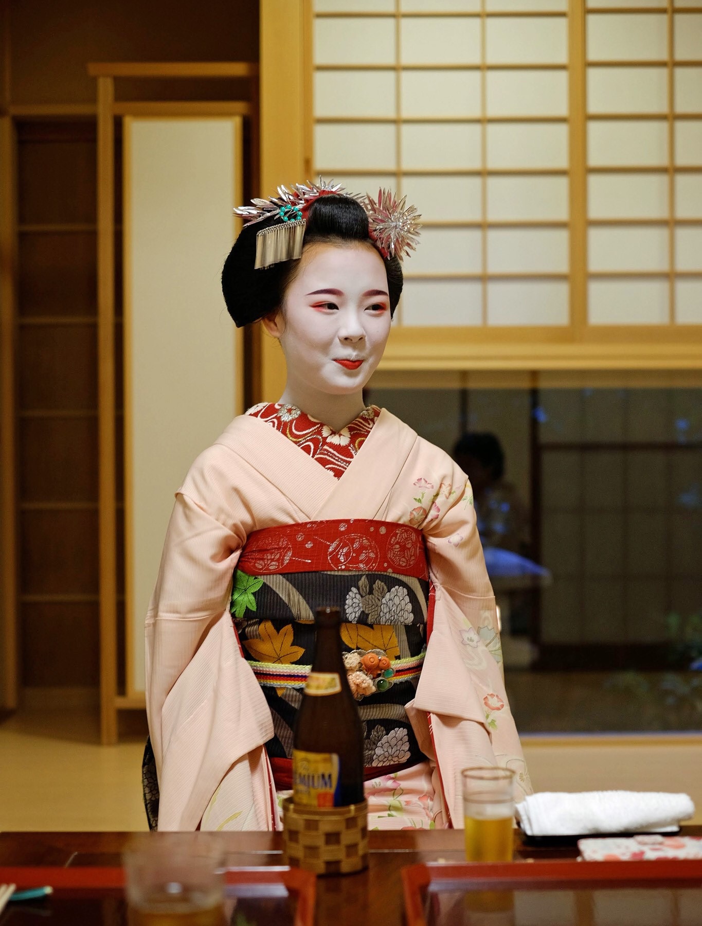 一見さんとは？お断りの本当の理由と歴史・紹介なしで入る方法を解説