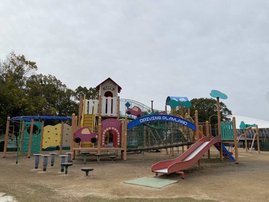 東広島運動公園の全貌解剖！料金・予約・遊具の混雑回避まで徹底解説