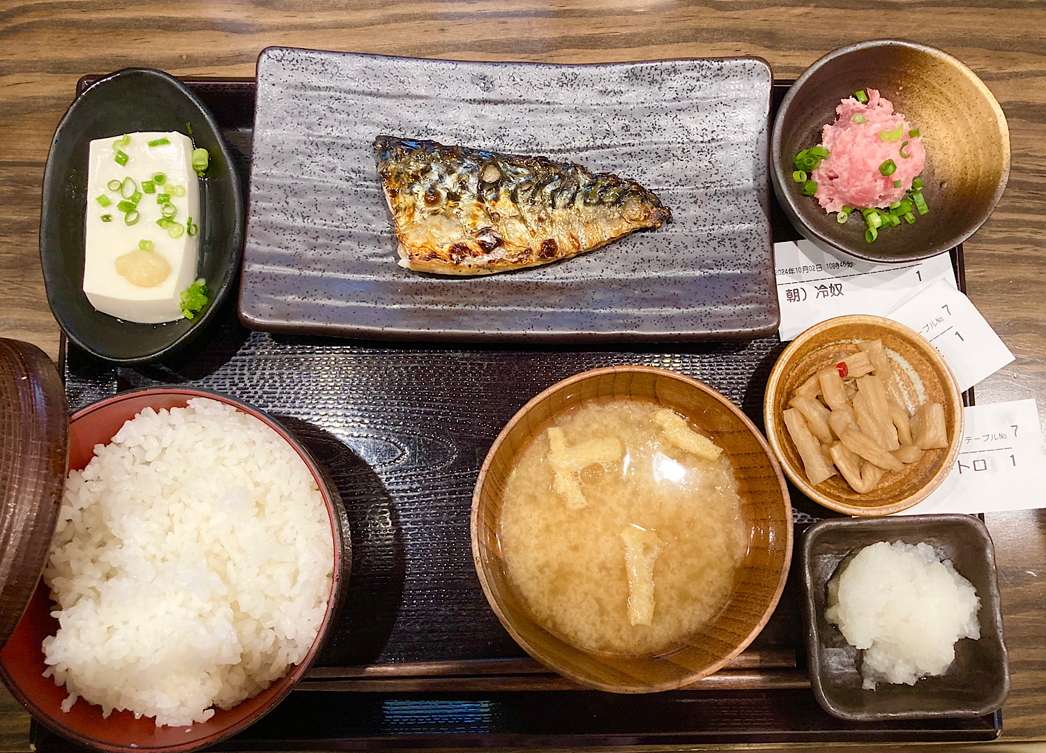 しんぱち食堂モーニングの真相！朝定食の時間・メニューと朝ビールを徹底検証