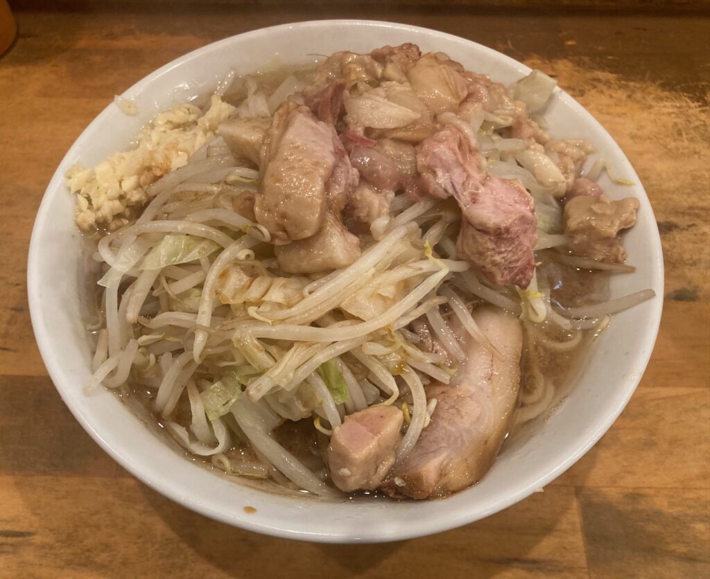 ラーメン二郎前橋千代田町店の攻略全書！コールや並び方と麺量を徹底解剖