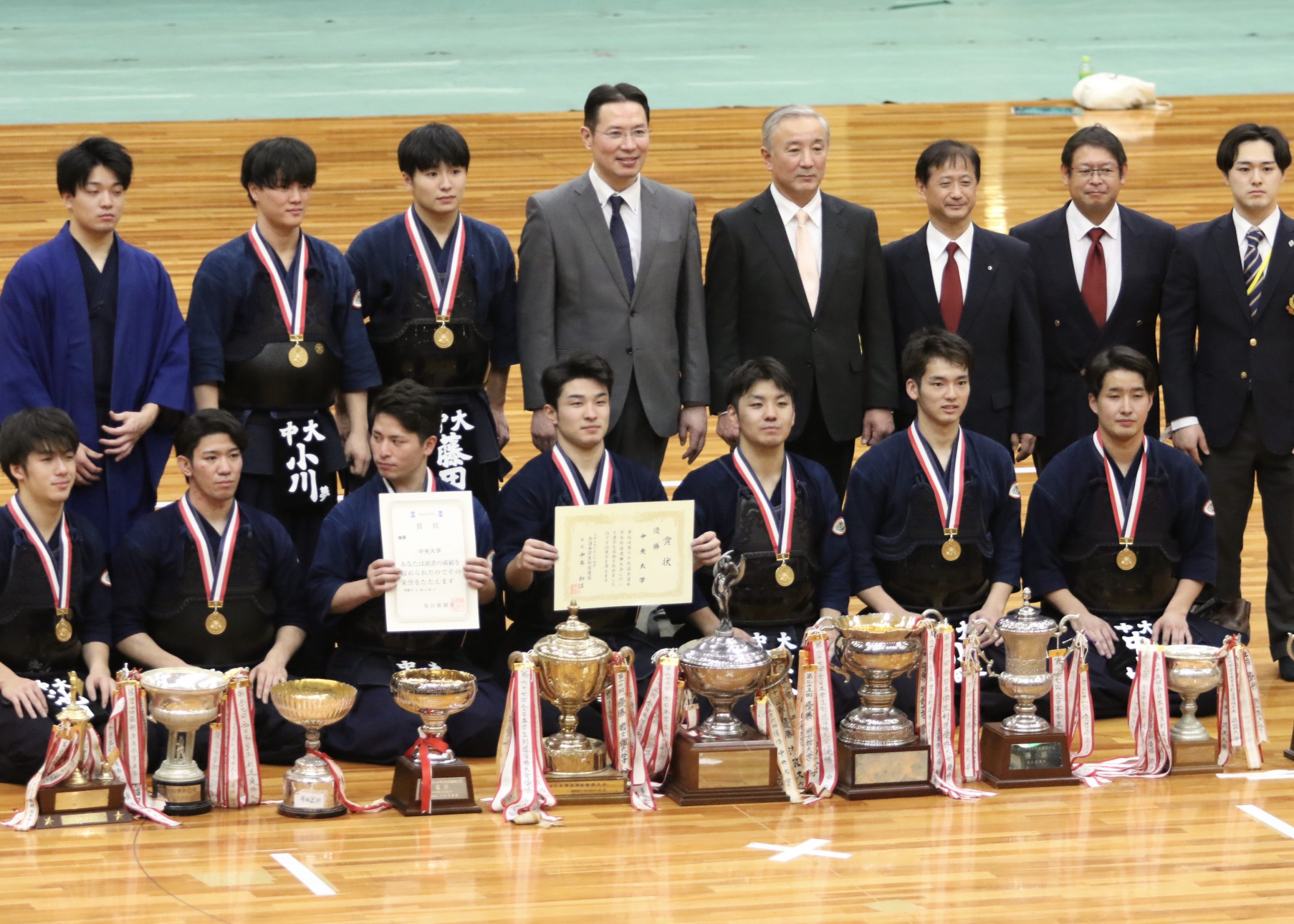 全日本学生剣道選手権の頂点へ！歴代王者の勝因と波乱の舞台裏
